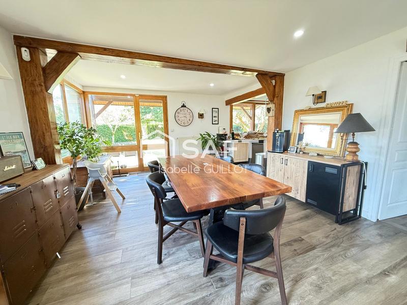 Maison - 155 m² - 6 pièces