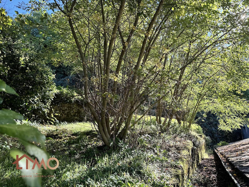 Parking / Garage - 208 m²