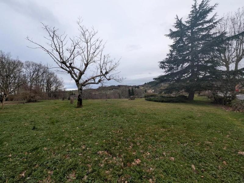 Maison - 170 m² - 5 pièces