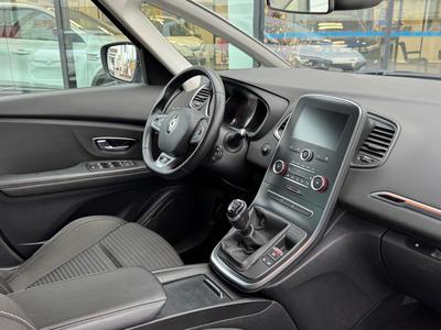 Renault Grand Scénic IV Dci 120 Ch Business 7pl 7 Pl Blue