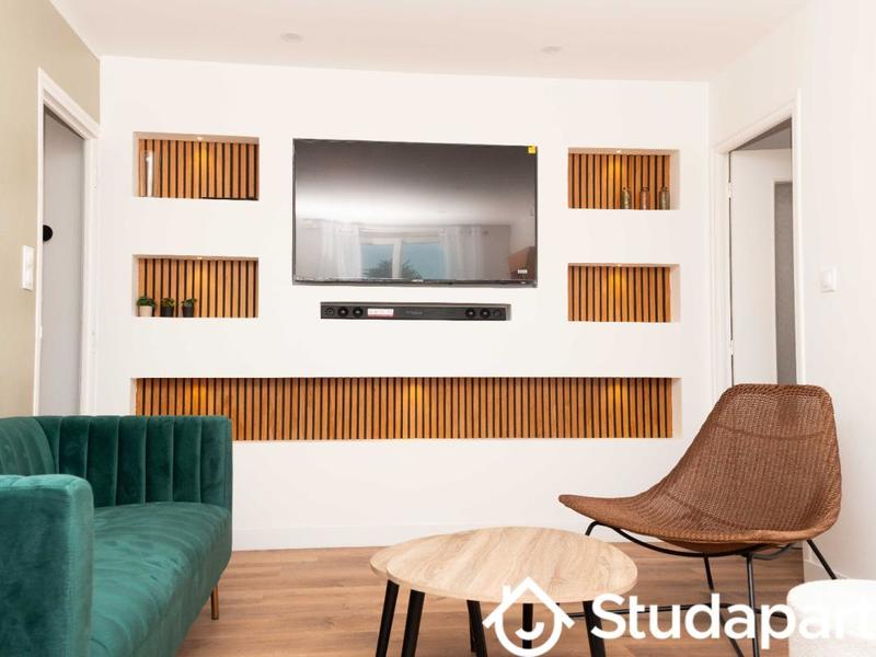 Chambre - 10 m² - 1 pièce