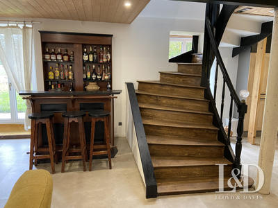 Maison - 295 m² - 10 pièces