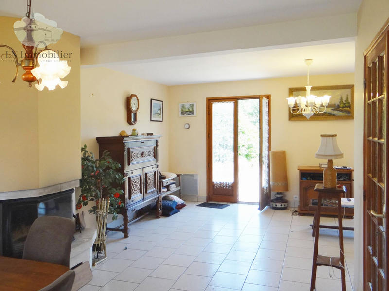 Maison - 100 m² - 7 pièces