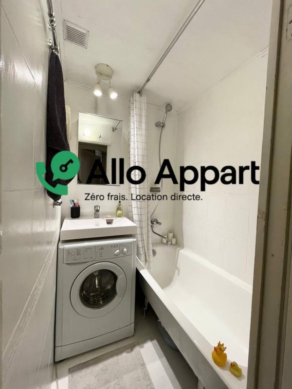 Studio - 15 m² - 1 pièce