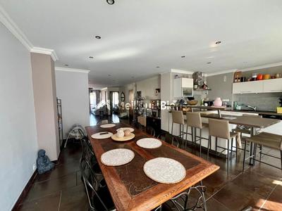 Appartement - 119 m² - 5 pièces