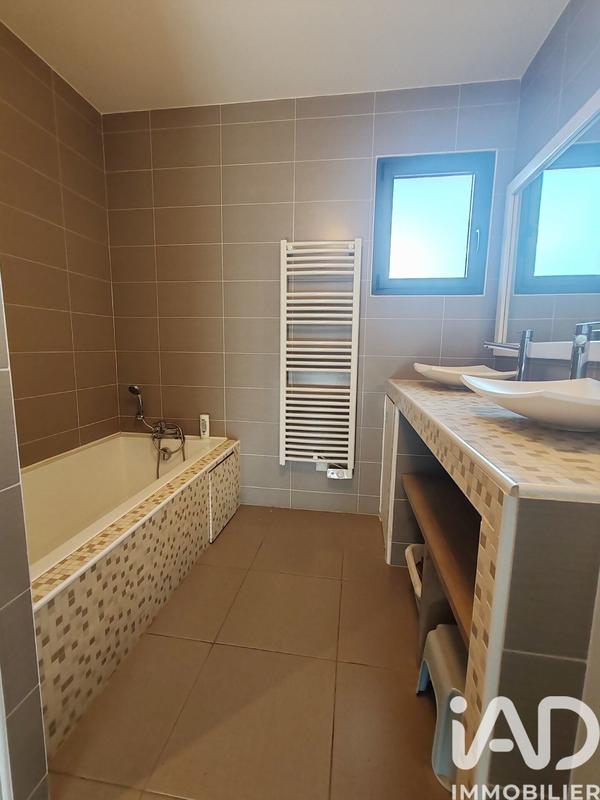 Maison - 187 m² - 6 pièces