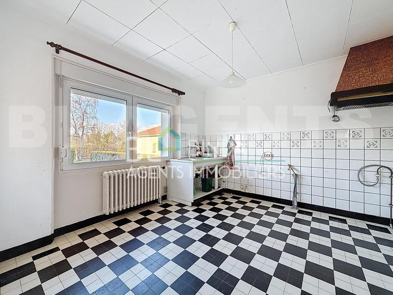 Maison - 93 m² - 6 pièces