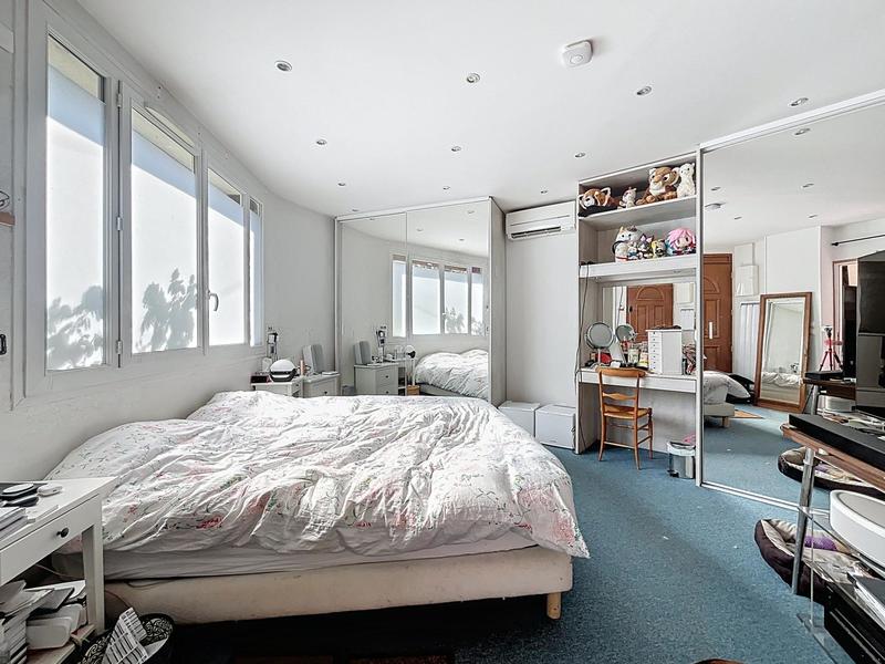 Maison - 183 m² - 6 pièces