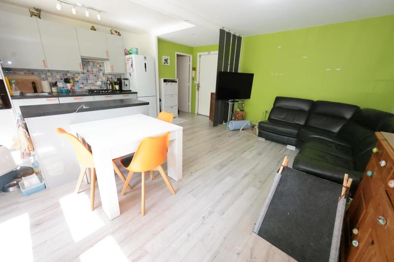 Appartement - 77 m² - 4 pièces