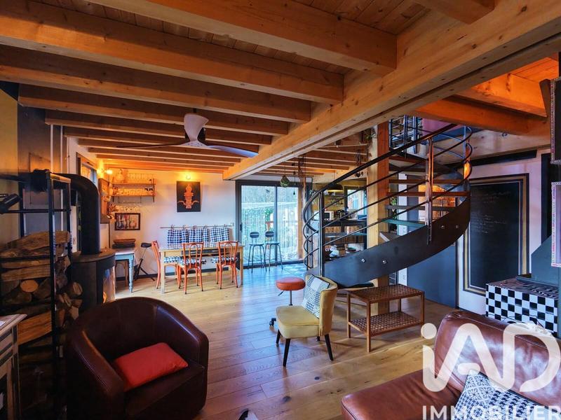 Maison - 100 m² - 4 pièces