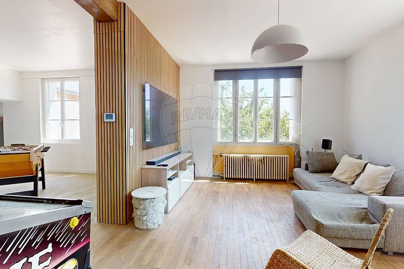 Maison - 188 m² - 6 pièces