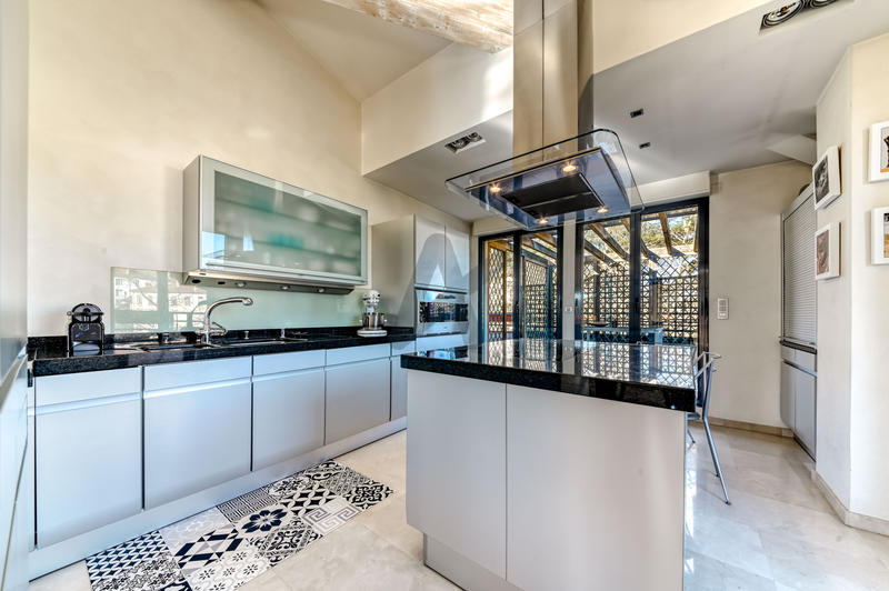 Appartement - 121 m² - 3 pièces