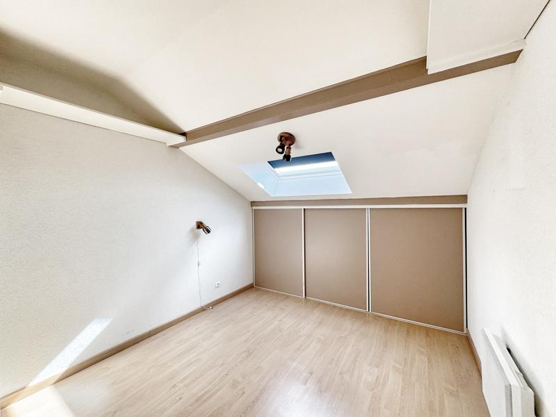 Duplex - 96 m² - 5 pièces