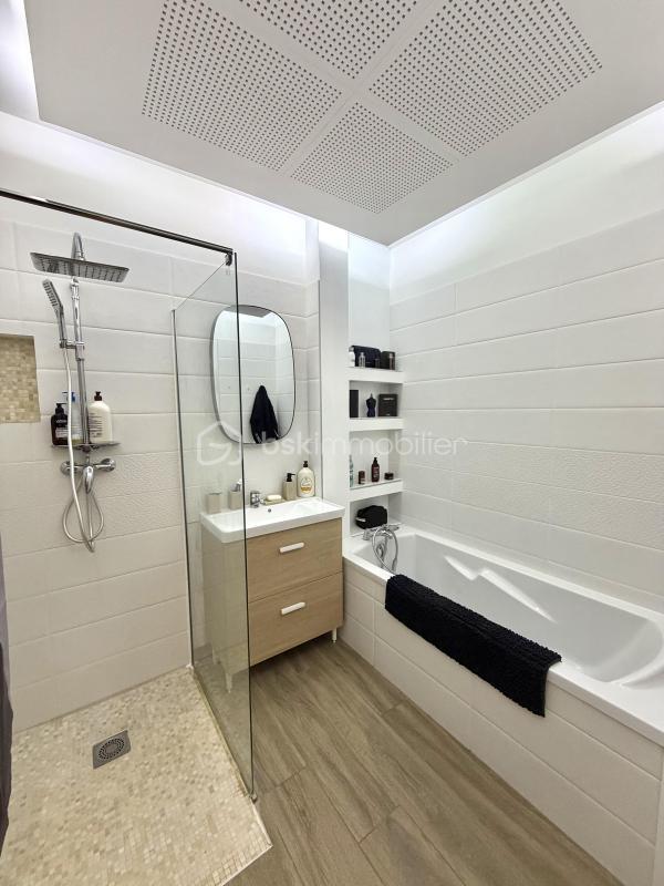 Maison - 103 m² - 5 pièces