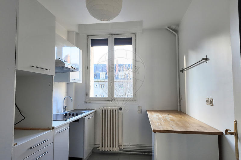 Appartement - 82 m² - 3 pièces