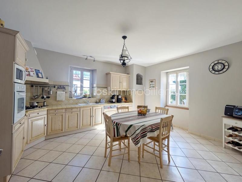 Maison de maîtres - 136 m² - 4 pièces
