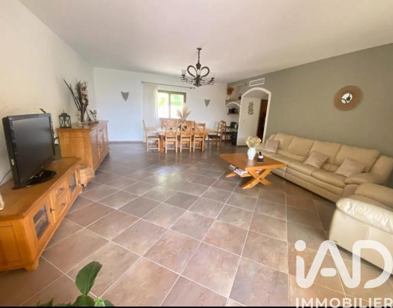 Maison - 183 m² - 4 pièces