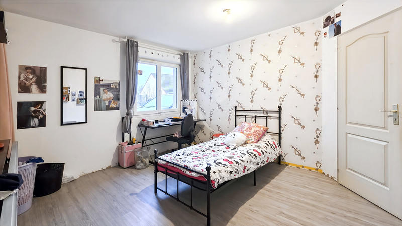 Maison - 120 m² - 6 pièces