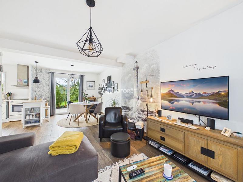 Maison - 85 m² - 4 pièces