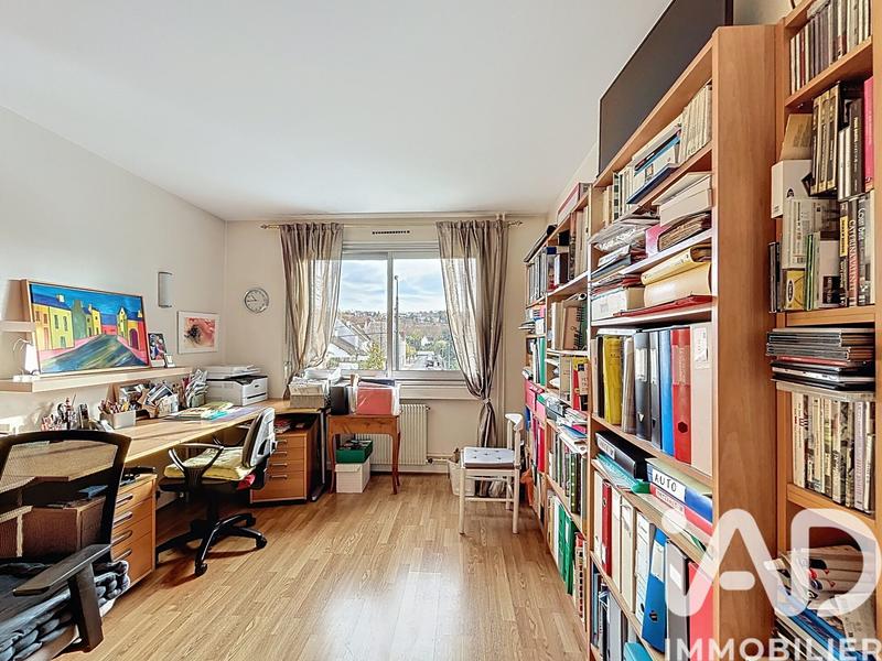 Appartement - 111 m² - 5 pièces