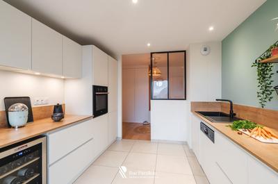 Appartement - 77 m² - 3 pièces