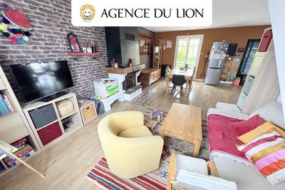 Maison - 138 m² - 8 pièces