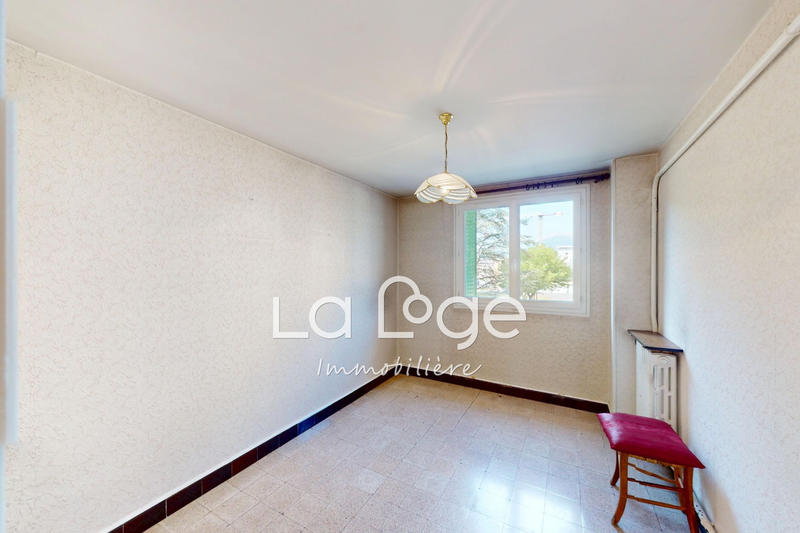 Appartement - 67 m² - 4 pièces