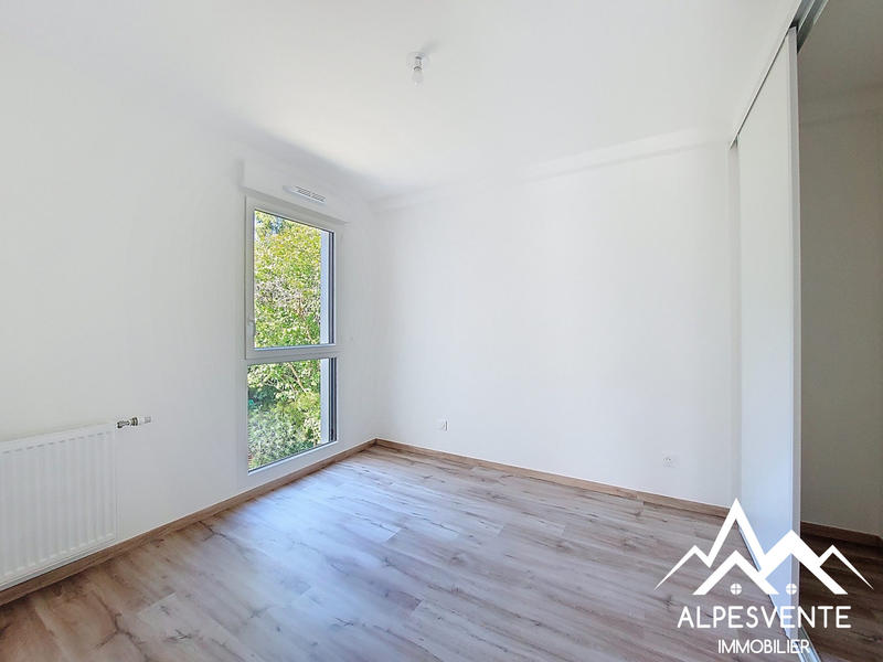 Appartement - 77 m² - 4 pièces