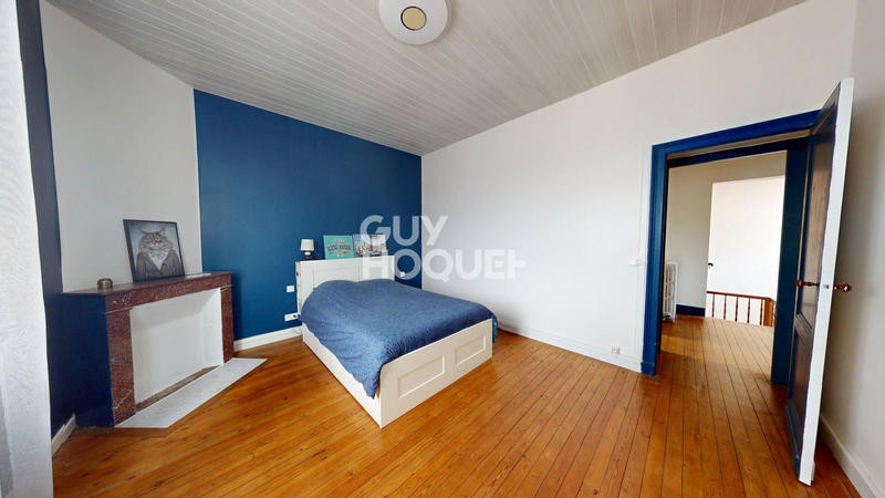 Maison - 178 m² - 7 pièces