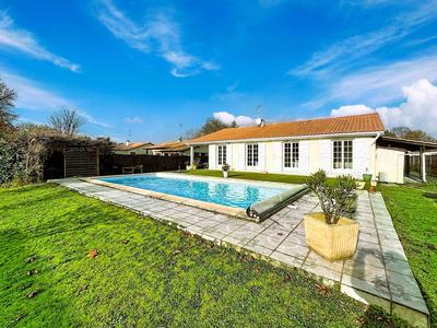 Maison - 120 m² - 6 pièces