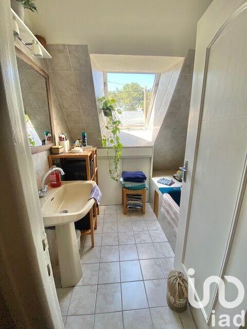 Maison - 106 m² - 6 pièces