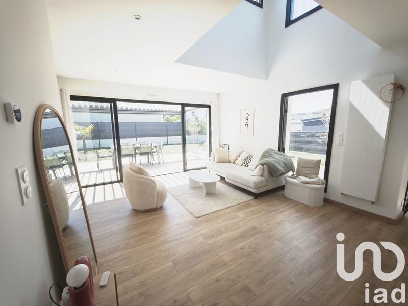 Maison - 122 m² - 5 pièces