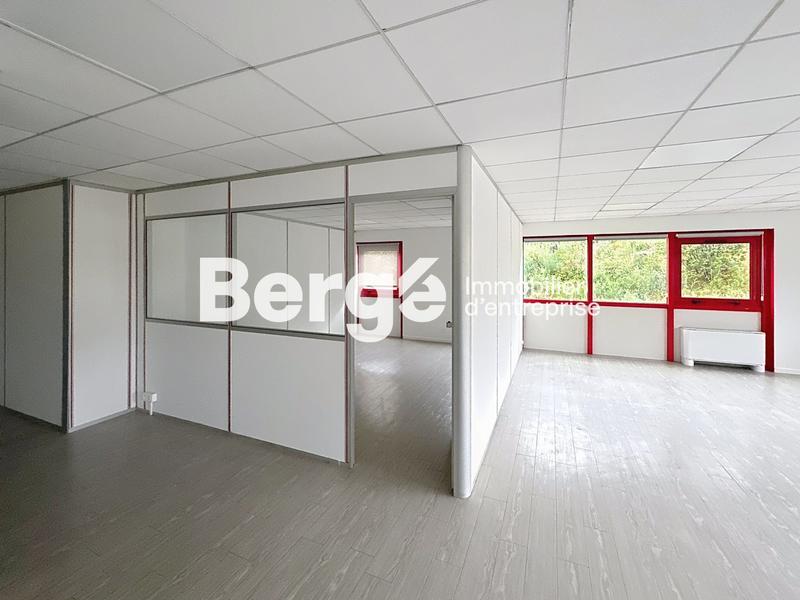 Bureau - 107 m²