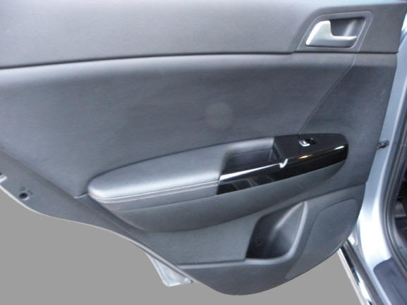 Kia Sportage 1.6 CRDi 116 Ch Mhev Design 2wd / 6