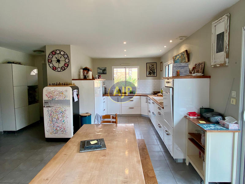 Maison - 122 m² - 5 pièces