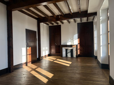 Maison de village - 165 m² - 11 pièces