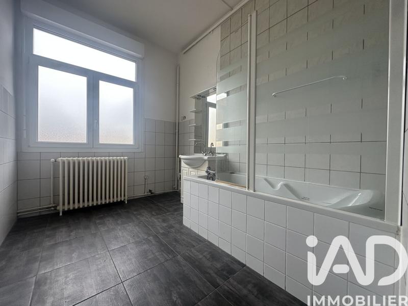 Appartement - 100 m² - 3 pièces