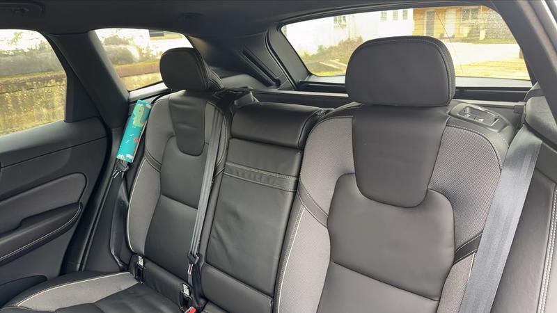 Volvo Xc60 II 2.0 D4 190 Fwd Geartronic8 R Design - Automatique