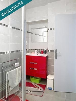 Maison - 95 m² - 5 pièces