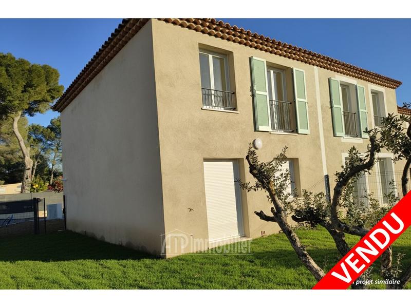 Maison traditionnelle - 80 m² - 4 pièces