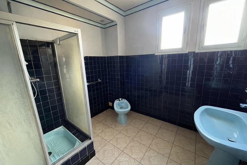 Maison - 181 m² - 7 pièces