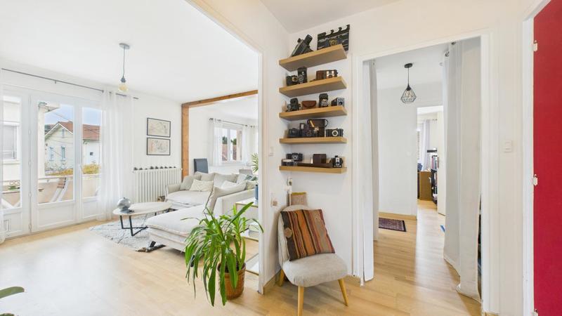 Appartement - 72 m² - 4 pièces