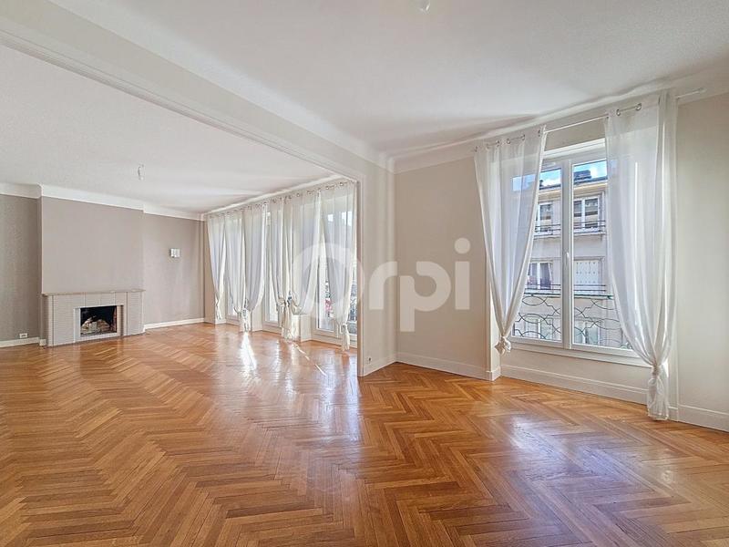 Appartement - 138 m² - 4 pièces