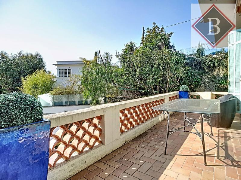 Appartement - 137 m² - 3 pièces