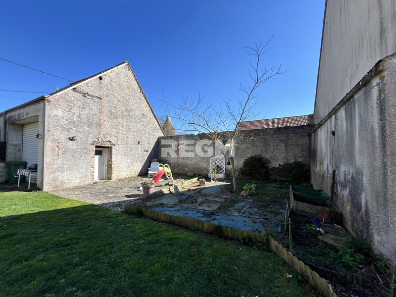 Maison - 135 m² - 6 pièces