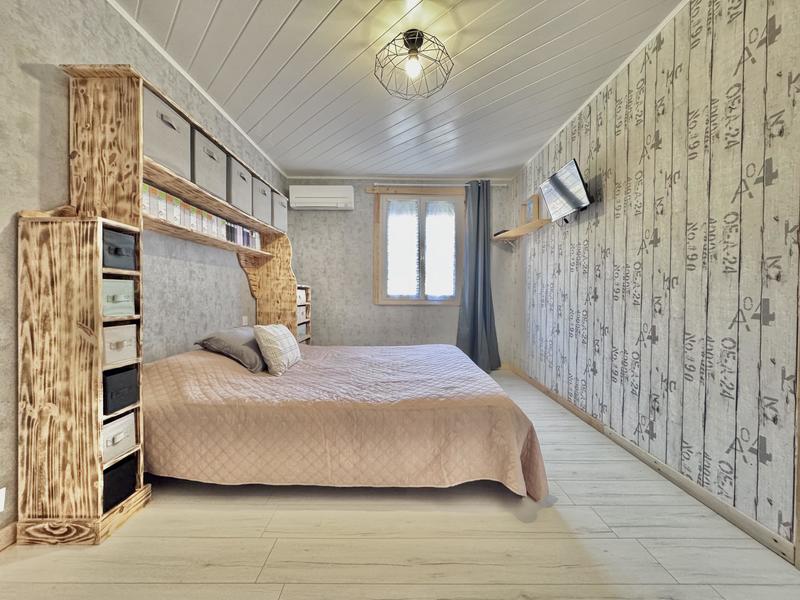 Villa - 155 m² - 8 pièces