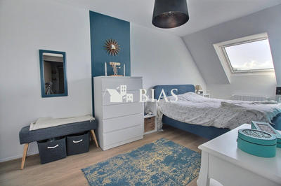 Maison - 84 m² - 4 pièces