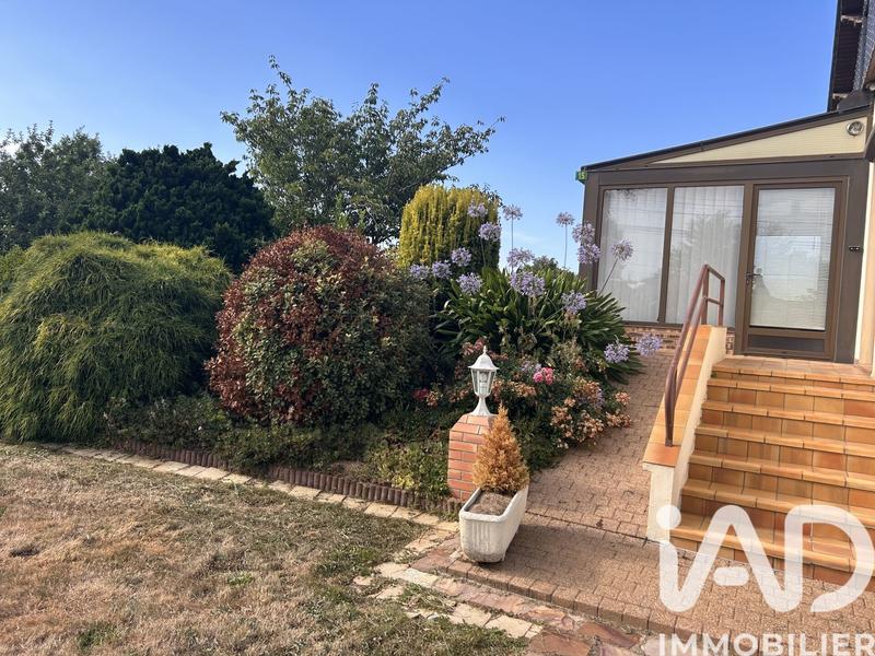 Maison - 100 m² - 6 pièces