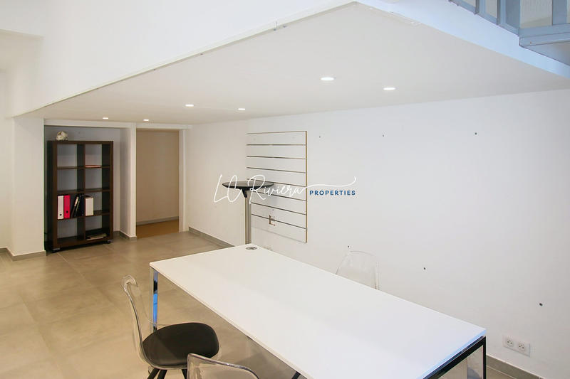 Local commercial - 108 m²