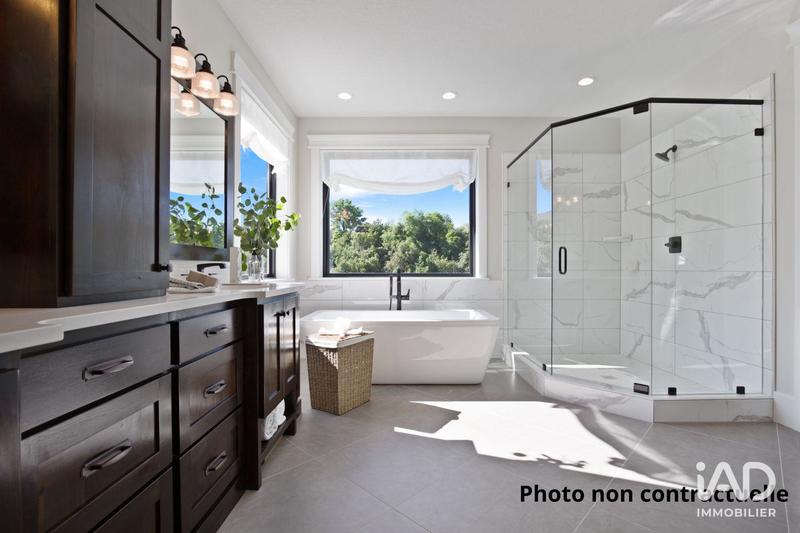 Appartement - 84 m² - 4 pièces